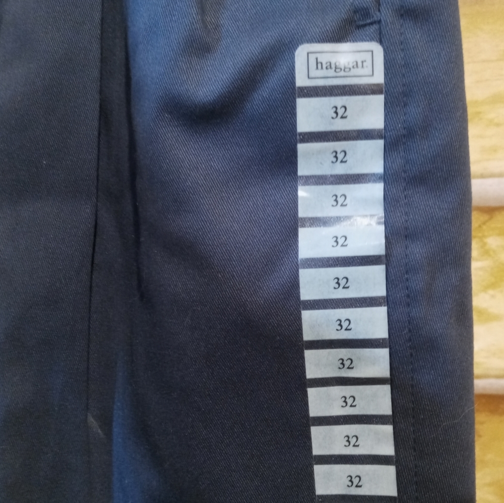 Haggar dress shorts NWT - Picture 2 of 7